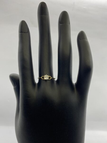 18K Gold Stone Ring 1.40