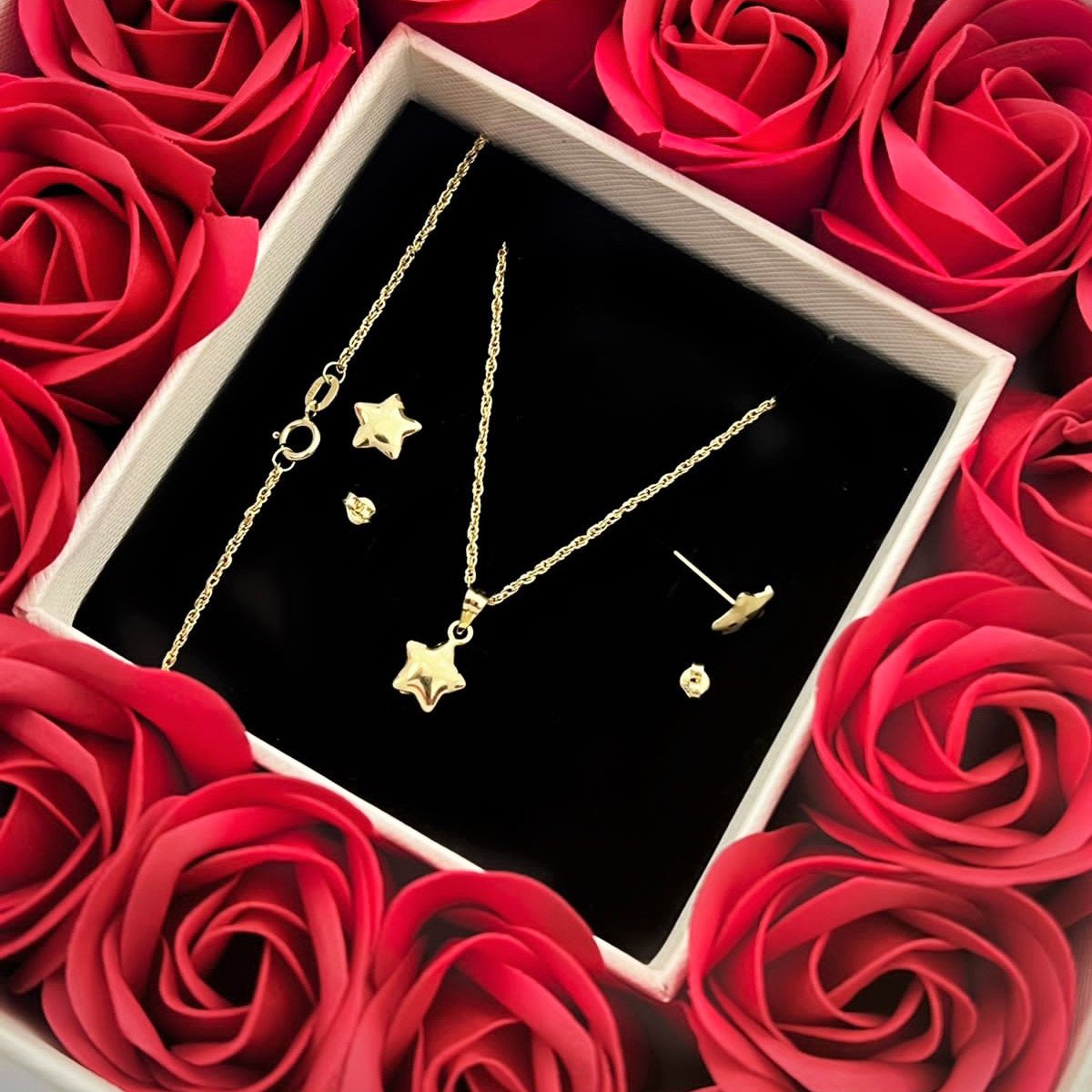 GSTLF-1047-009-0118k Real Saudi Gold Litter Star Earring And Necklace Set